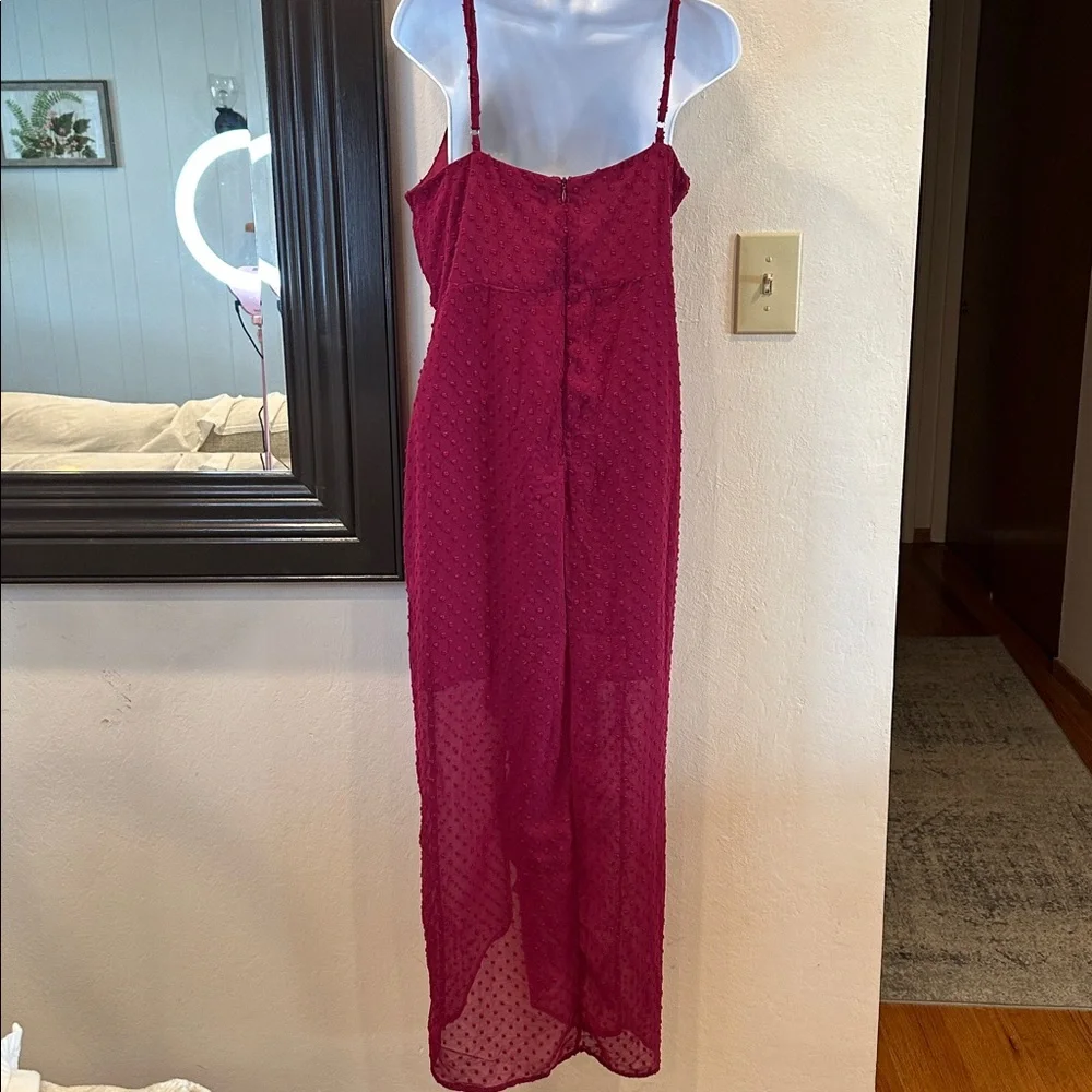 Lulu’s red sleeveless dress size XL, adjustable straps, zipper, slit on side - Picture 4 of 10